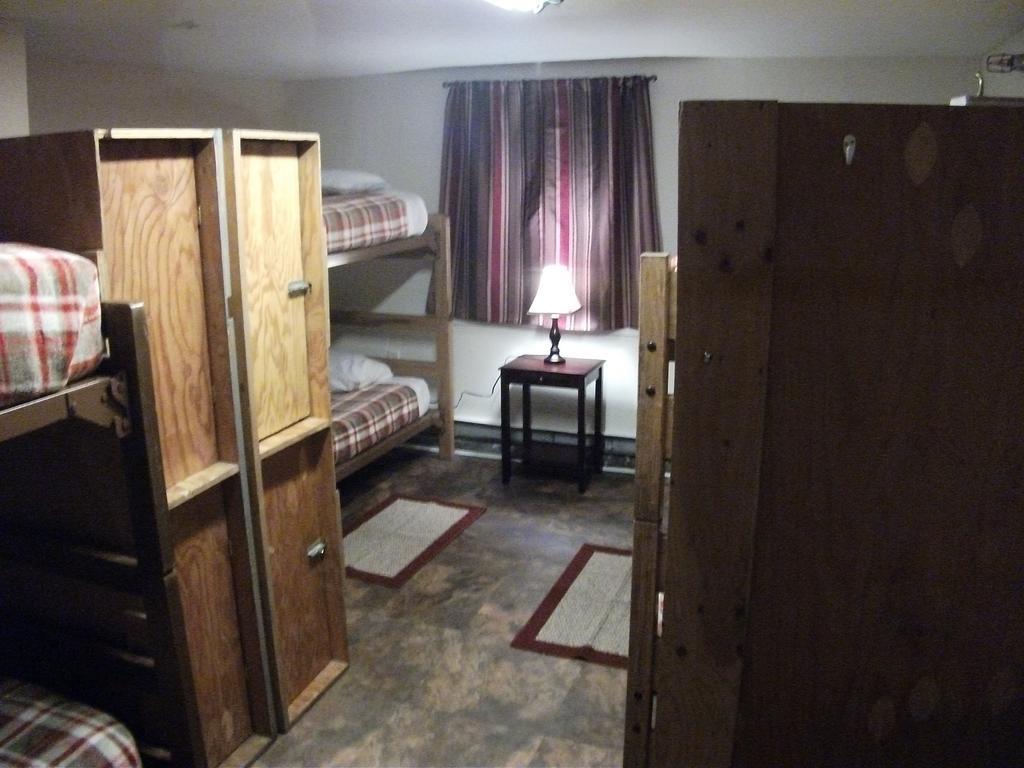 Bent Prop Inn And Hostel Of Alaska - Midtown Anchorage Værelse billede